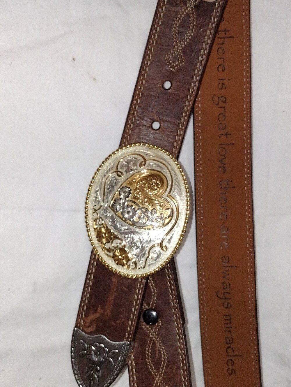 Ariat Western quote belt with two-tone silver and gold heart Buckle Sz 36